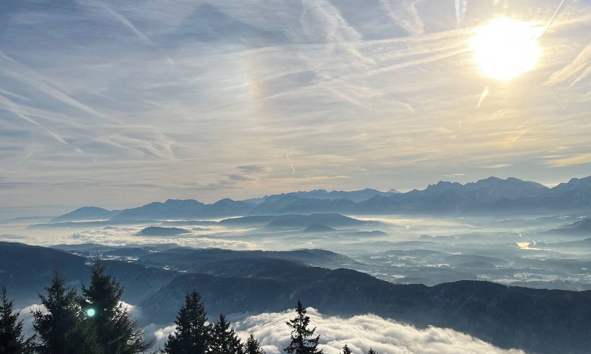 Kanzelhohe Apartment | Stunning panoramic views & fun on the slopes: Vacation rental on the Kanzelhöhe