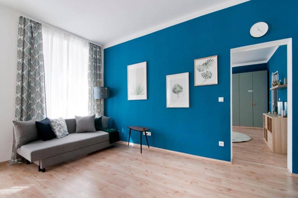 Hernals Apartment | Stylish Self-Check-In Apartment With 2 Bedrooms