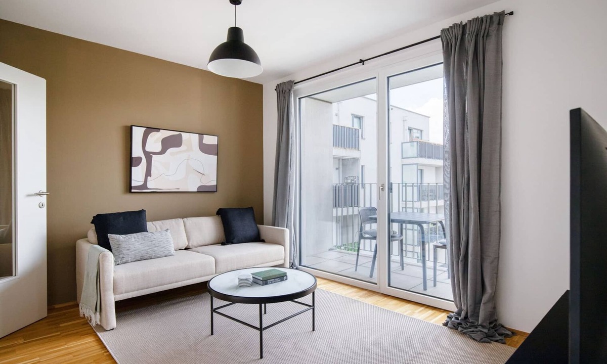 Vienna Apartment | Sweet Rudolfsheim-Fünfhaus 1BR w/Terrace, near Zoo, by Blueground