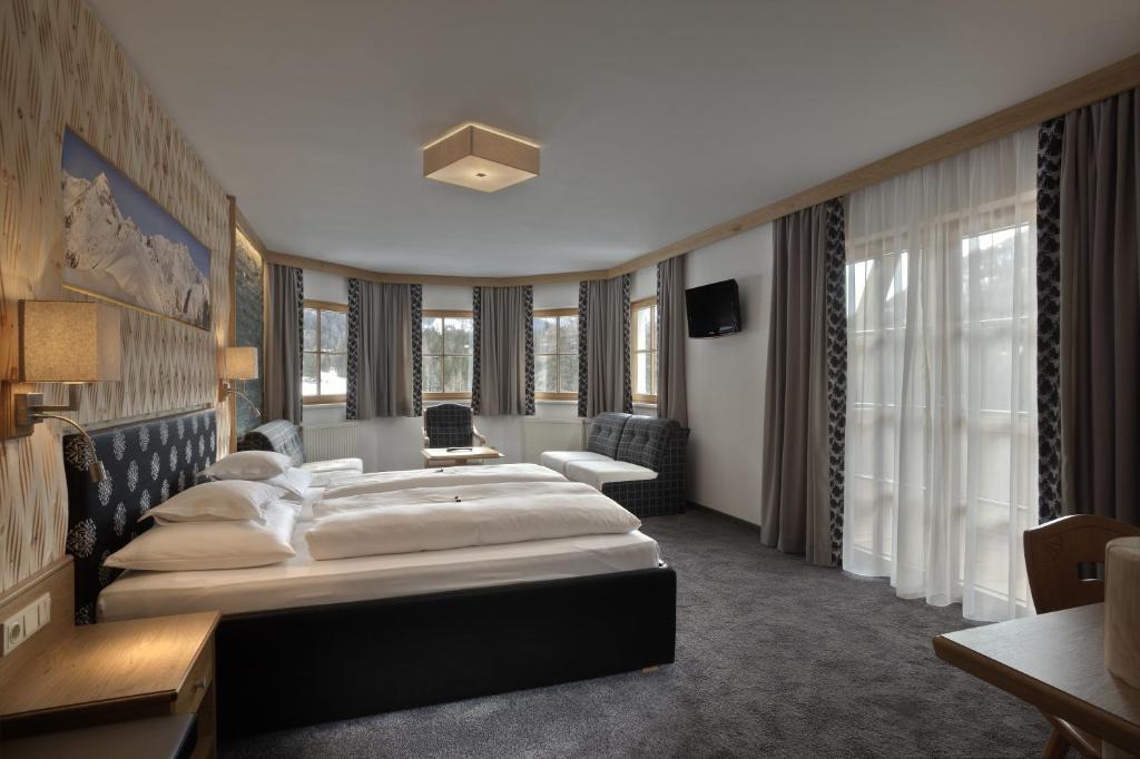 Kals am Grossglockner Hotel | Wanderhotel Taurerwirt