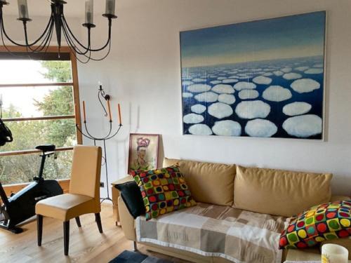Walpersbach Apartment | Wohnen im Atelier