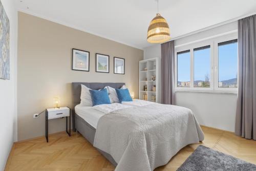 Lend Apartment | Zentral und Ruhig am Park - 2BR - gratis Parken - 2 Balkone