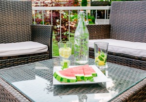 Haus am Wald * Apartment with pool * Lawn * Child-friendly * Beach *