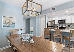 Lake View ~ Private Patio ~ Golf Cart ~ Pool in Miramar Beach