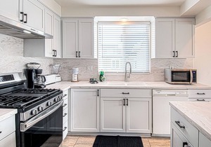 Spacious Upper unit located just two houses from the sand! in Newport Beach