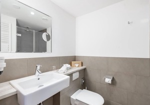 "Sunrise" Grand Lit-NEW! incl. FR up to 2 N. - Hotel Inntalerhof