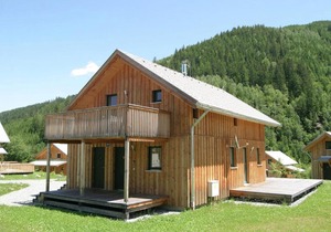 Wooden Chalet in Styria by the Lake