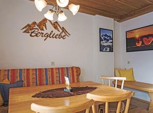 Haus Daheim Sankt Leonhard Persons | Plangeross