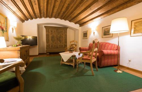 Innsbruck City Centre Hotel | Altstadthotel Weisses Kreuz