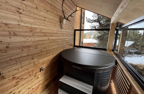 Turracher Hohe House | 02 NTH051 18b Sup Chalet mit Sauna und Hot Tub 2 E by Interhome