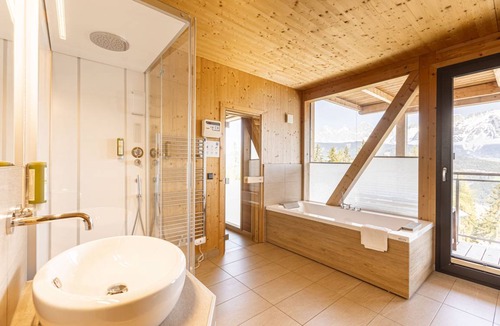 Pichl-Preunegg Ski Chalet | 120 m² Chalet ∙ 4 bedrooms ∙ 8 guests