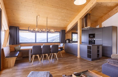 Pichl-Preunegg Ski Chalet | 120 m² Chalet ∙ 4 bedrooms ∙ 9 guests