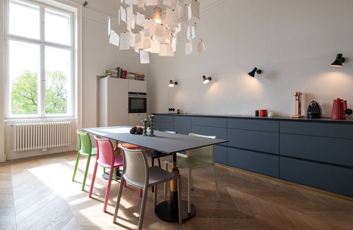 Innere Stadt Apartment | 2-Bedroom Apartment with Private Library