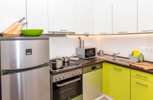 Erdberg Apartment | 2 Bedroom with Free Car Parking and within 9 min. by metro to city center #5of10