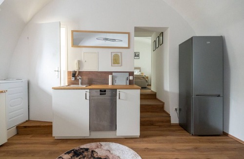 Steyr Apartment | 2 Room Apartment | 5 Guests | Ground Floor| Modern