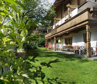 Finsing House | 300 m² House ∙ 8 bedrooms ∙ 15 guests