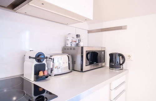 Wieden Apartment | 5 min from Hauptbahnhof, 1 Bedroom, AC, Smart TV