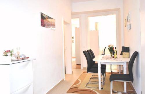 Schottenfeld Apartment | 80 m² Apartment ∙ 3 bedrooms ∙ 8 guests