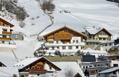 Kappl Apartment | 80 m² Apartment ∙ 6 bedrooms ∙ 9 guests