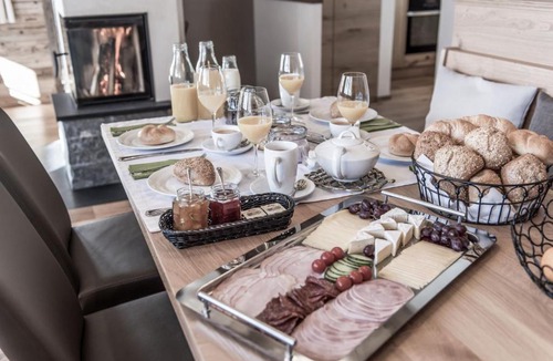 Schroecken Ski Chalet | Aadla Walser-Chalets mit privater Sauna, Hotpot und Hotelservice