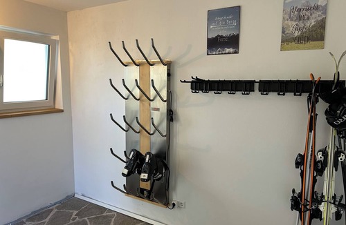 Presseggen Apartment | About Stella – Modern "Dobratsch" Vacation Rental on Lake Pressegger See & Nassfeld