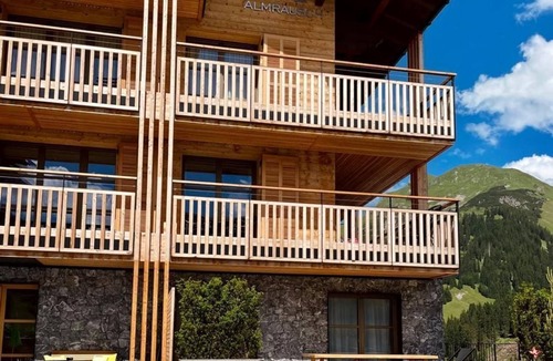 Lech am Arlberg Apartment | Almrausch BoutiqueChalet App. TOP 4 - Apartment TOP 4