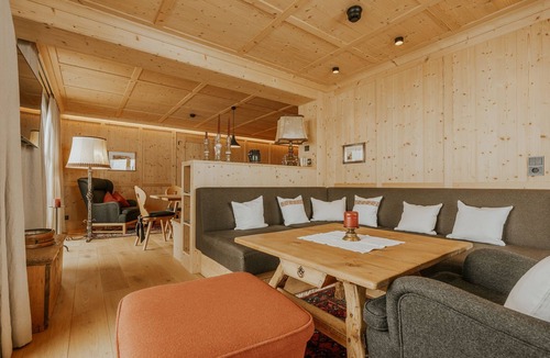 Lech am Arlberg Apartment | Almrausch BoutiqueChalet App. TOP 4 - Apartment TOP 4