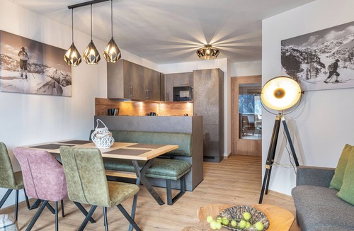 Viehhofen Apartment | AlpenParks Residence Glemmrise Viehhofen