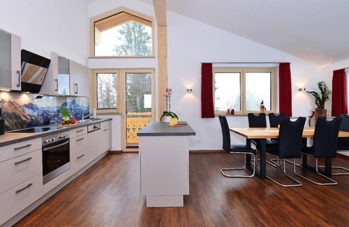 Riezlern Apartment | Alpine Chalet - 1 living room, 2 bedrooms, shower / WC - Fontain's Hus