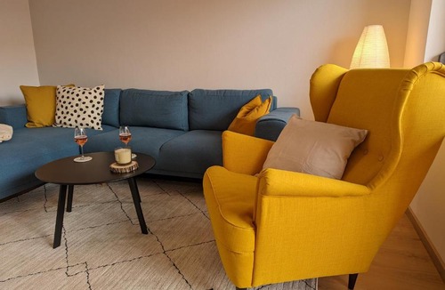 Doebriach Apartment | Angerpartments-Sonnige große Wohnung mit Balkon und kostenlosen Parkplatz