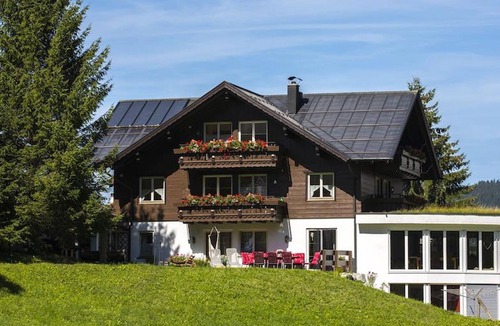 Mittelberg Apartment | Apartment / 1 bedroom / shower, WC, Top 3 - Ferienwohnungen Huber