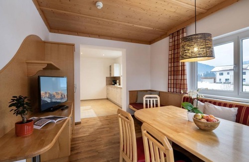 Itter Apartment | Apartment 2 - Fuchs Apartment Building
