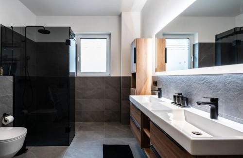 Lendorf Apartment | Apartment Family Nest Goldeck & See by Interhome