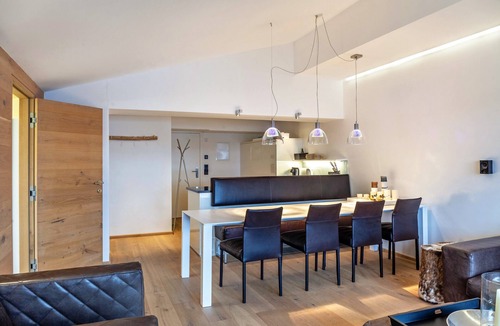 Seefeld in Tirol Apartment | Apartment "Haus Excelsior Top 38" with Mountain View, Balcony & Wi-Fi