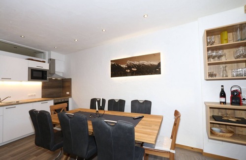 Fuegen Apartment | Apartment in Fügen near Spieljochbahn