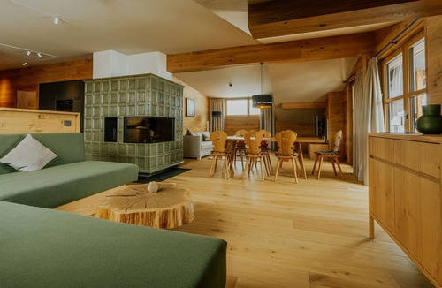 Lech am Arlberg Ski Chalet | Apartment TOP 6 - Almrausch BoutiqueChalet