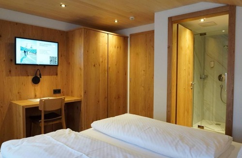 Damuels House | Apartment "Village" - Pension Edelweiss Bischof KG