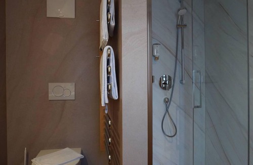 Damuels House | Apartment "Village" - Pension Edelweiss Bischof KG
