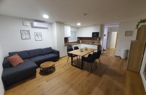 Thannhausen Apartment | Apartment Weizblick