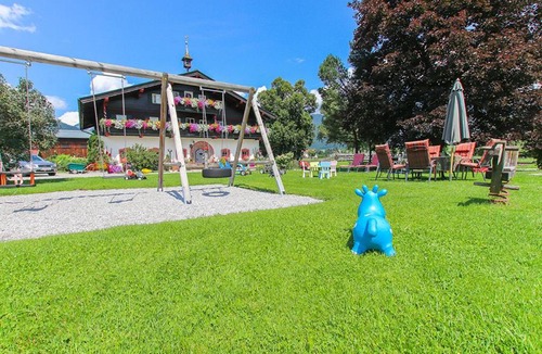Saalfelden am Steinernen Meer House | Appartement & Ferienwohnung am Baby & Kinderbauerhof Stefflhof