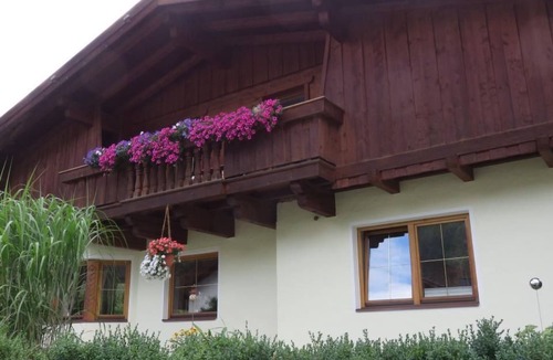 Umhausen Apartment | Appartement Elena by Interhome