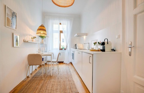 Jakomini Apartment | Arcadio Home – Smart Suite