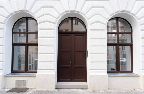 Wieden Apartment | Artisan Inspired · Strauss Boutique Studio