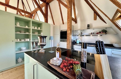 Kitzbuehel House | Außergewöhnliche & private Turmchalet für 8 Personen