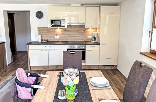 Schnann Apartment | Beautiful apartment for 4 guests with WIFI and TV