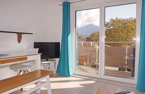 Pians Apartment | Beautiful apartment for 4 people with WIFI, TV and balcony