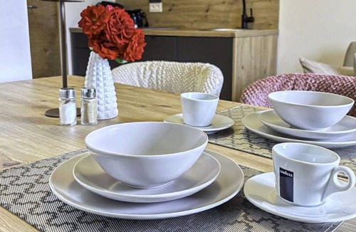 Rosegg Apartment | Beautiful apartment for 4 people with A/C, WIFI, TV and patio