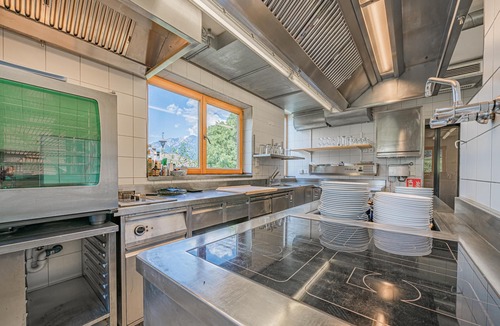Soell House | Beautiful chalet with views close to the skilift