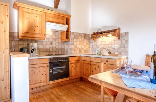 Brixen im Thale Apartment | Beautiful group accommodation only 240m from the ski lift!