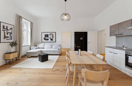 Leopoldstadt Apartment | Big spacious apartment for group